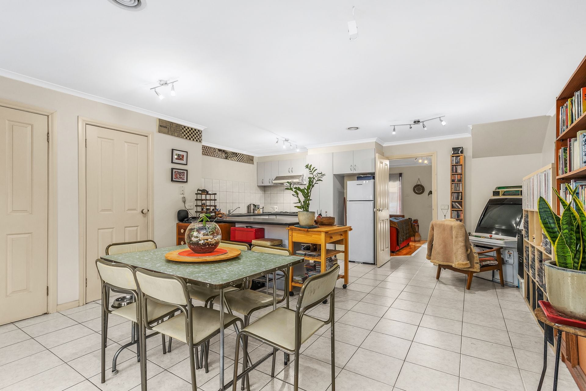 1B Dongola Road, West Footscray - Thumbnail 6
