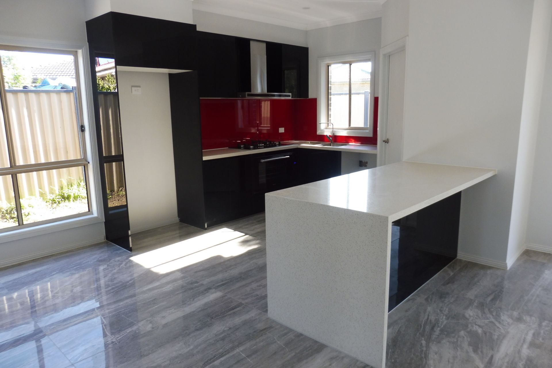 NEWLY BUILT FAMILY HOME