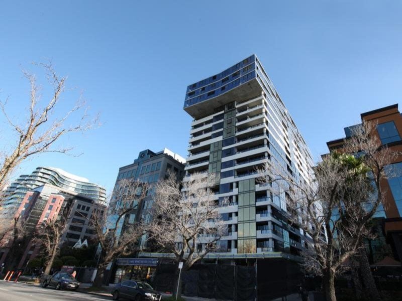 1215/568 St Kilda Road MELBOURNE