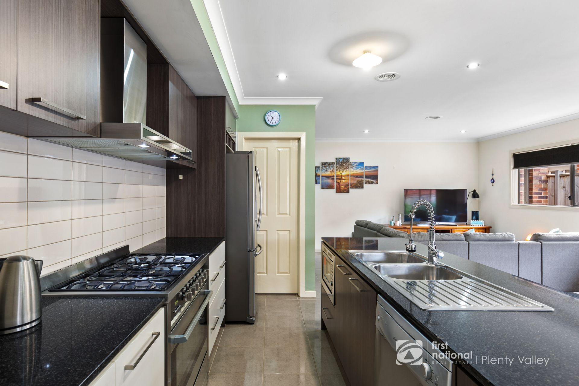 15 Balerno Way Mernda, Mernda - Thumbnail 6