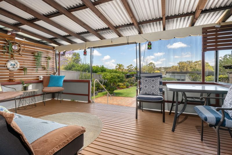 Real Estate For Sale 18 Sixth Avenue Loftus , NSW