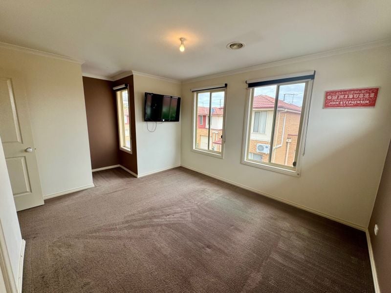 30/90 Edgars Road, Thomastown