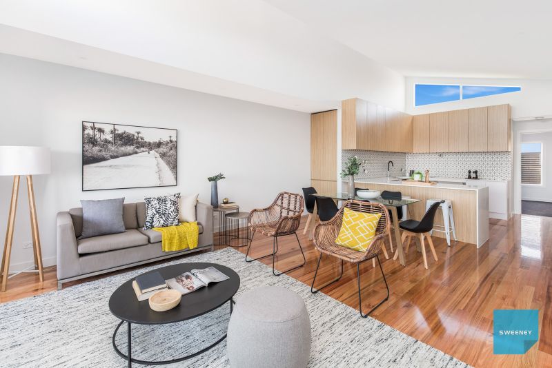 2/19 Lockwood Court, Fraser Rise - Thumbnail 5