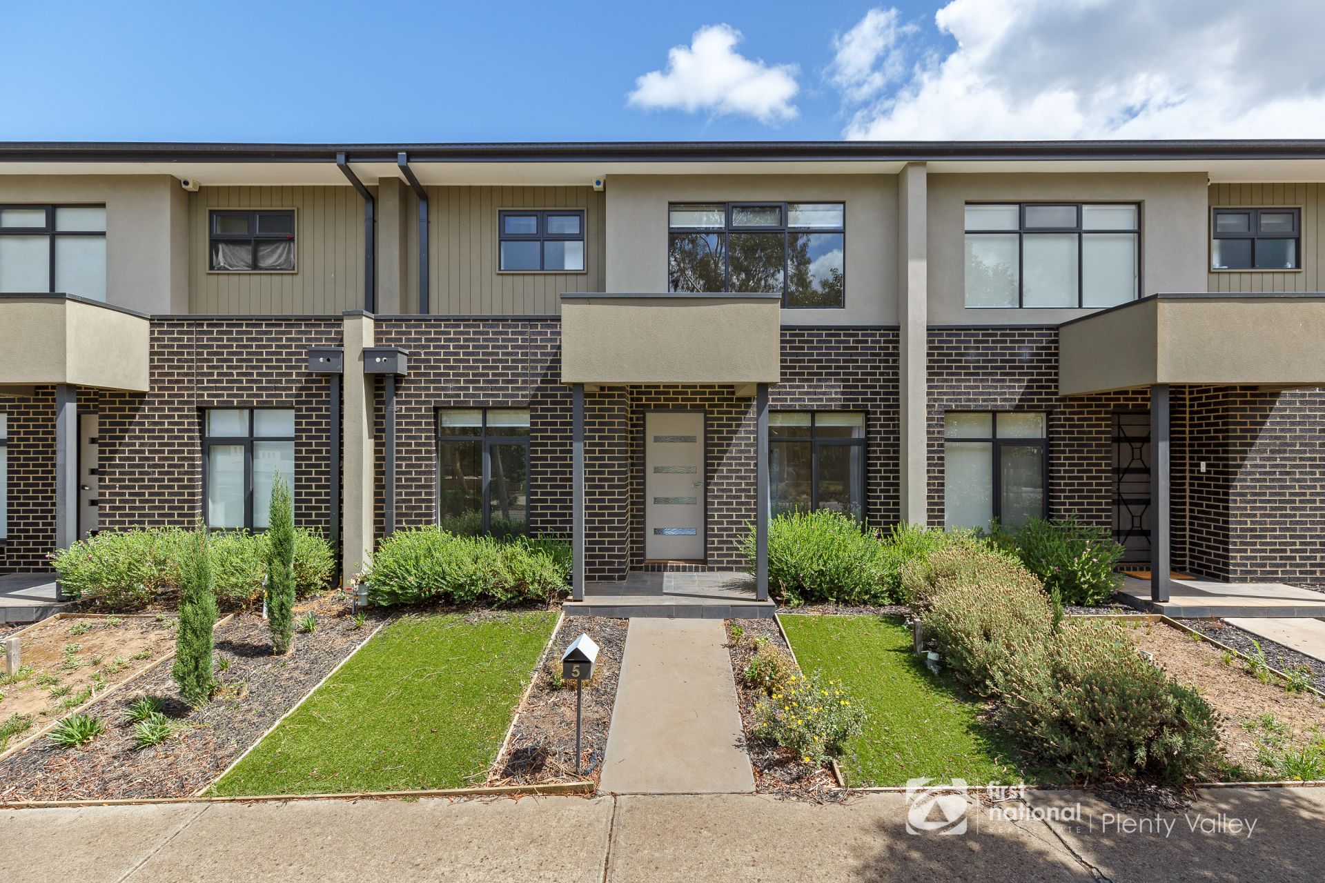 5 Waterview Drive Mernda, Mernda - Thumbnail 2