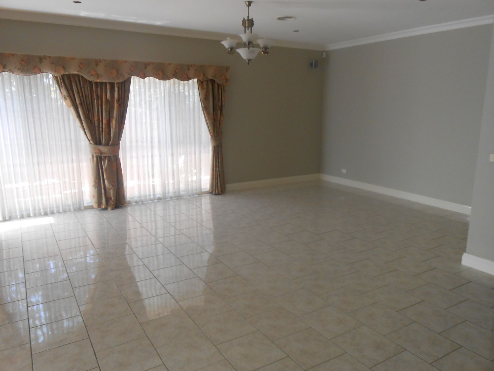 A SPACIOUS FAMILY DELIGHT