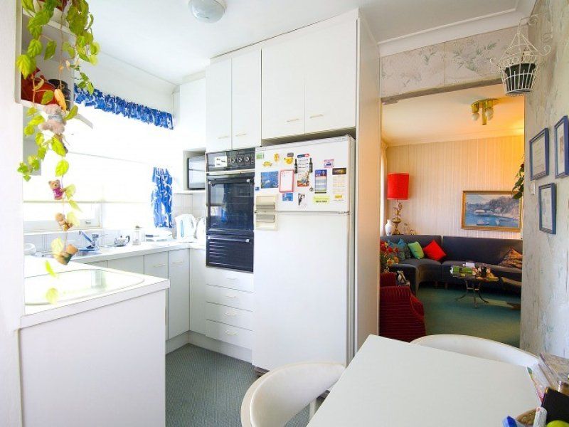 8/13 Cranbrook Avenue CREMORNE NSW, Cremorne - Thumbnail 2