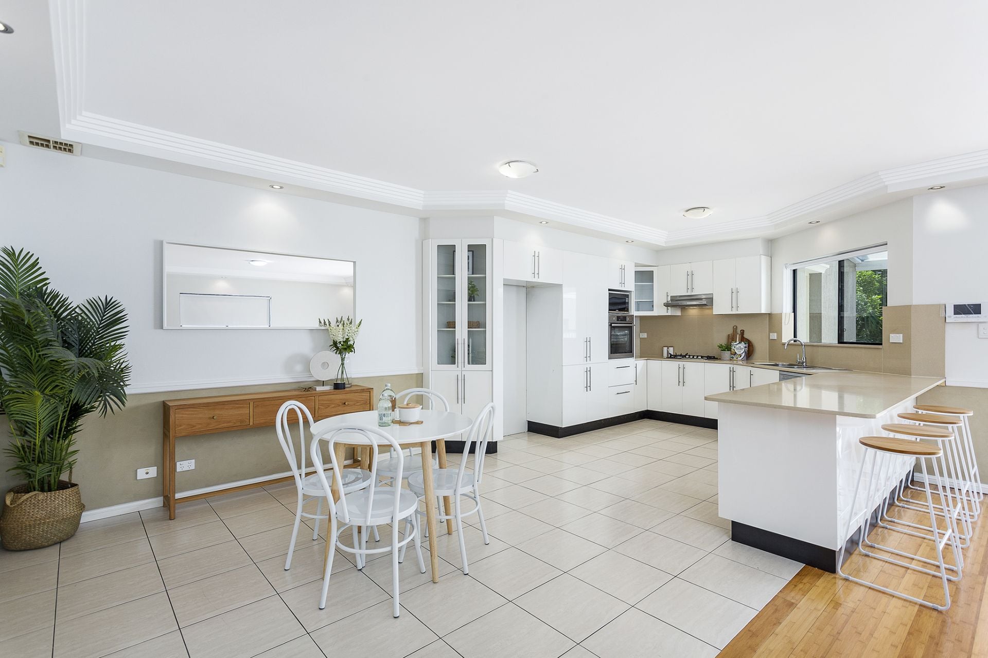3 Grove Avenue Narwee NSW, Narwee - Thumbnail 4
