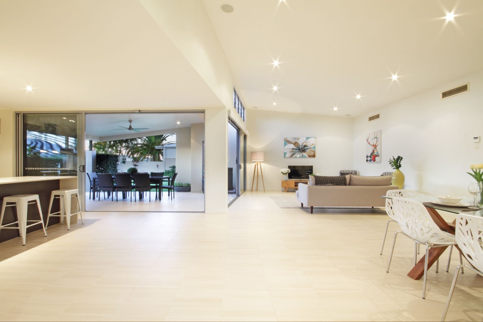 21 Sovereign Circuit Pelican Waters QLD, Pelican Waters - Thumbnail 4