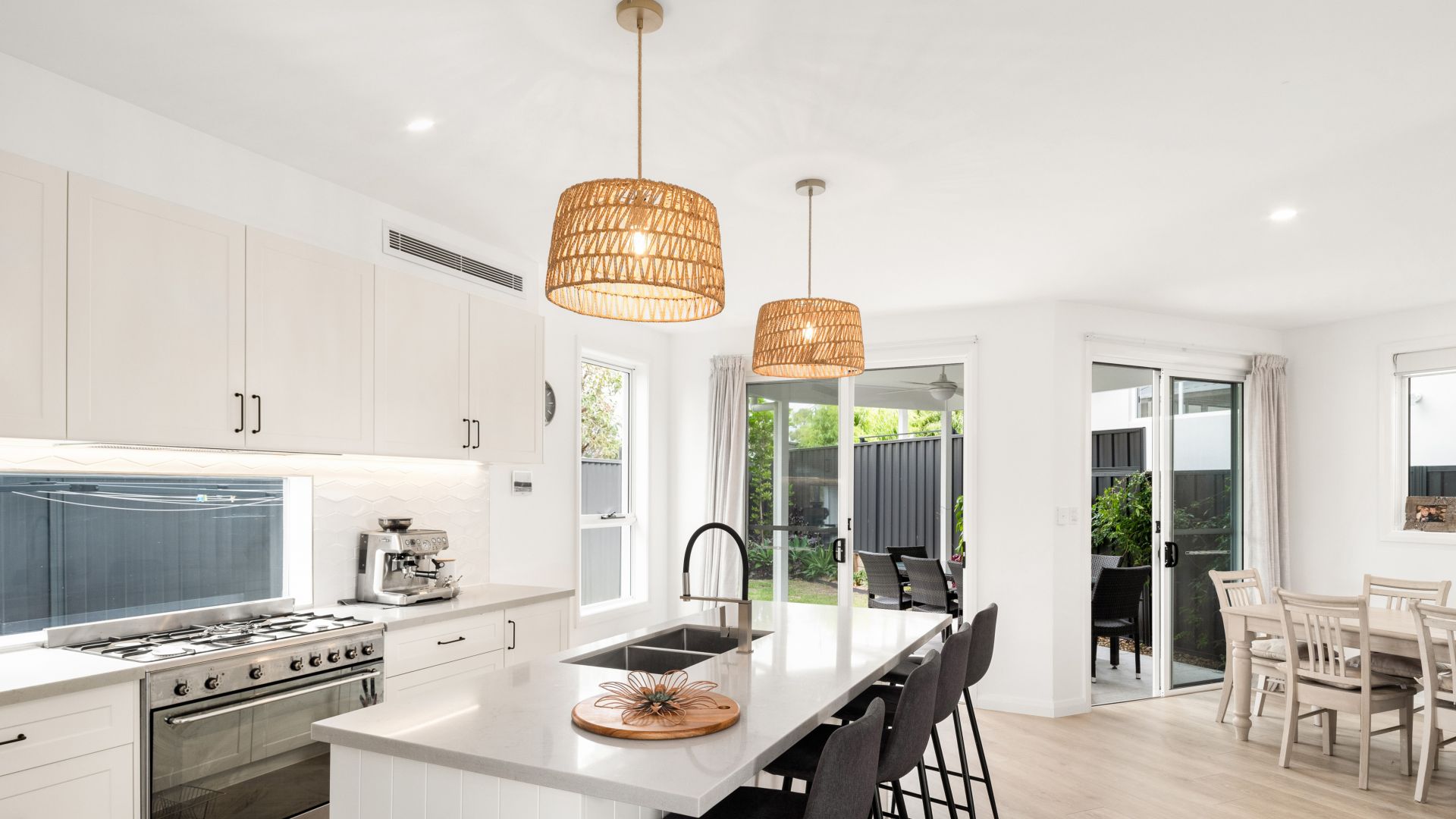2a Ballar Avenue, Gymea Bay NSW, Gymea Bay - Thumbnail 7