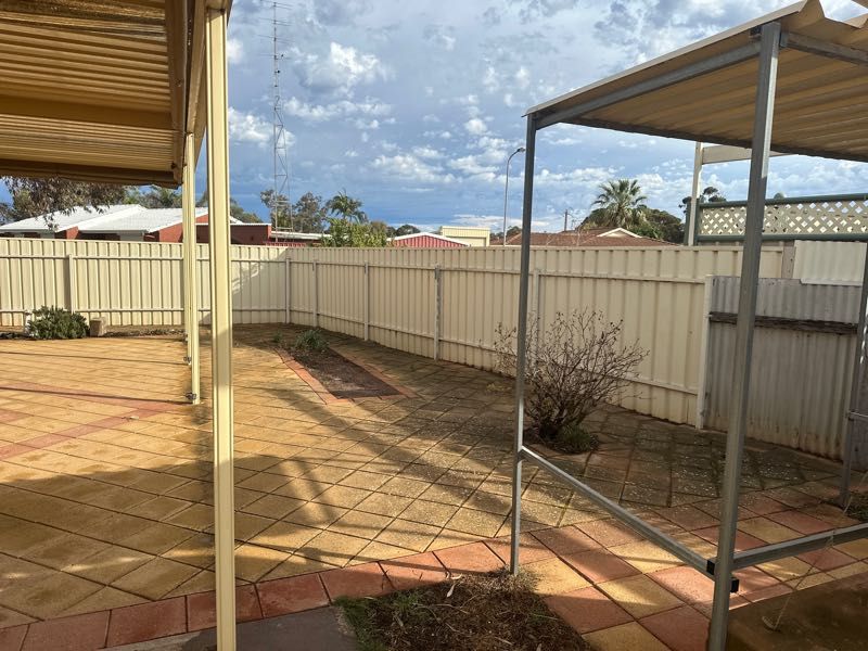  Whyalla Jenkins 5609
