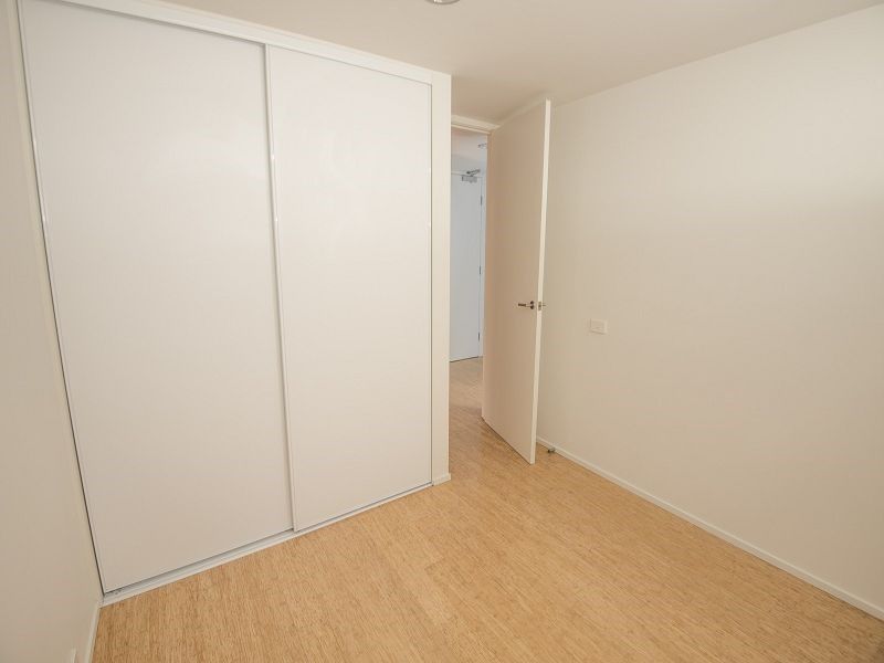 207/35 Ormond Road, Elwood