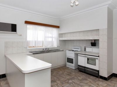 12 Hubble Street, East Fremantle