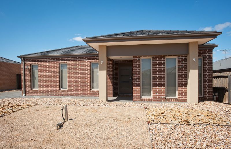 4 Dogherty Court, Bacchus Marsh - Thumbnail 2