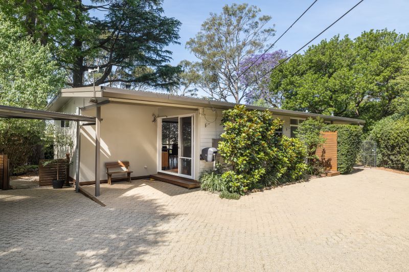 Real Estate For Sale 102A Galston Road Hornsby Heights , NSW