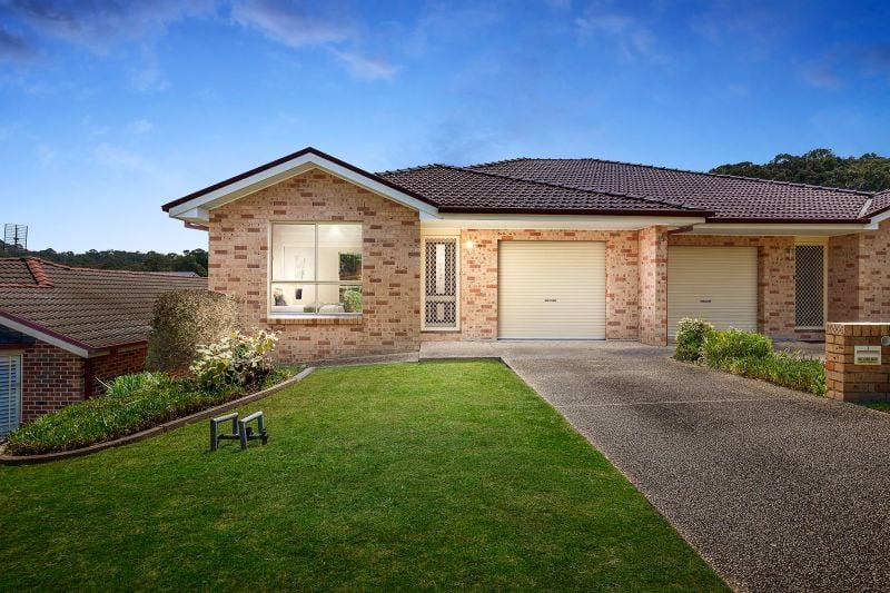 Real Estate For Sale 1/15 Nerang Place Belmont , NSW