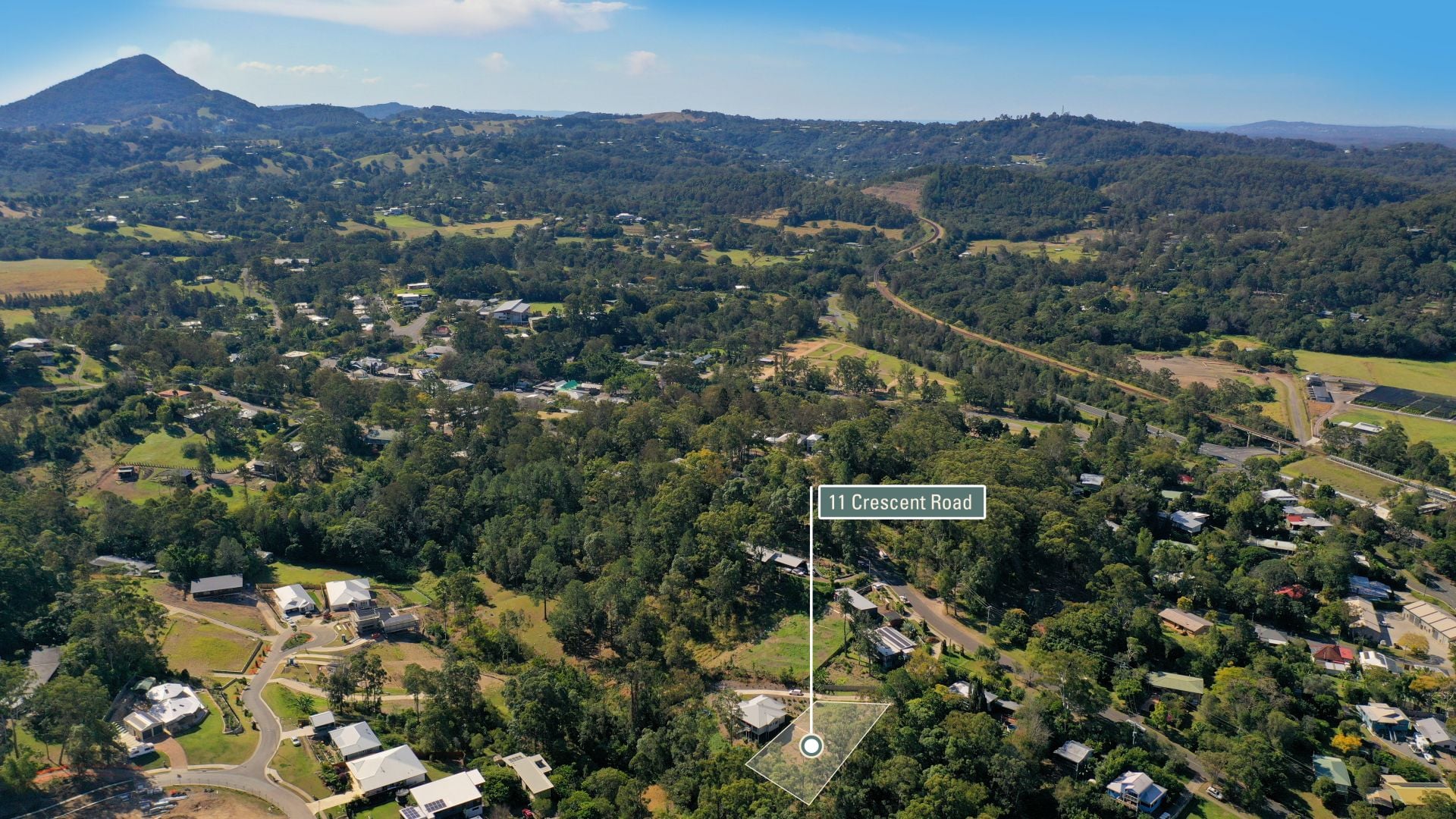 11 Crescent Road Eumundi QLD, Eumundi - Thumbnail 2