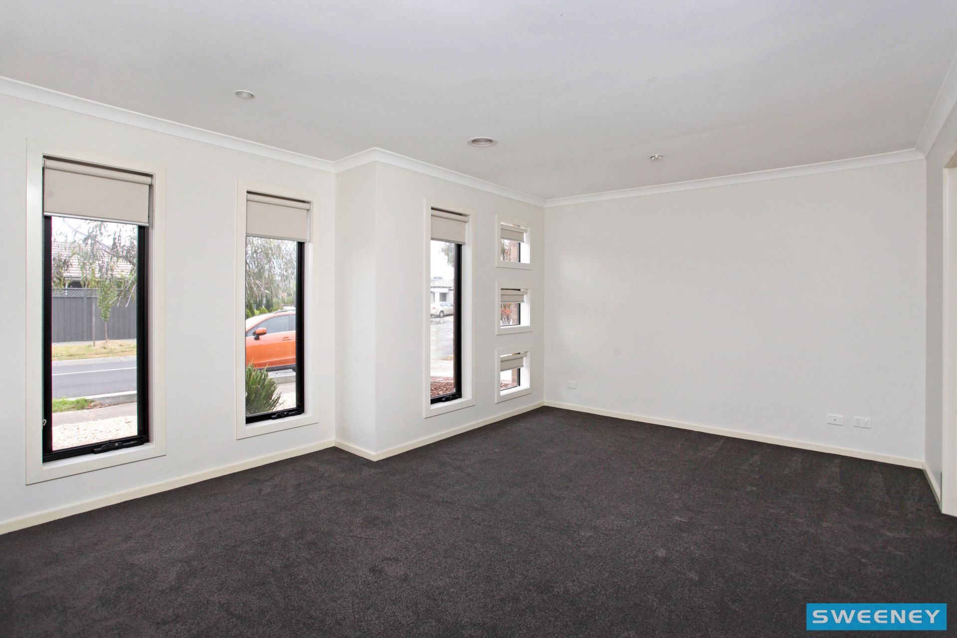 25 Jonah Parade, Deer Park - Thumbnail 3