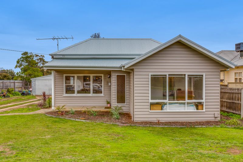 49 Lerderderg Street, Bacchus Marsh - Thumbnail 2