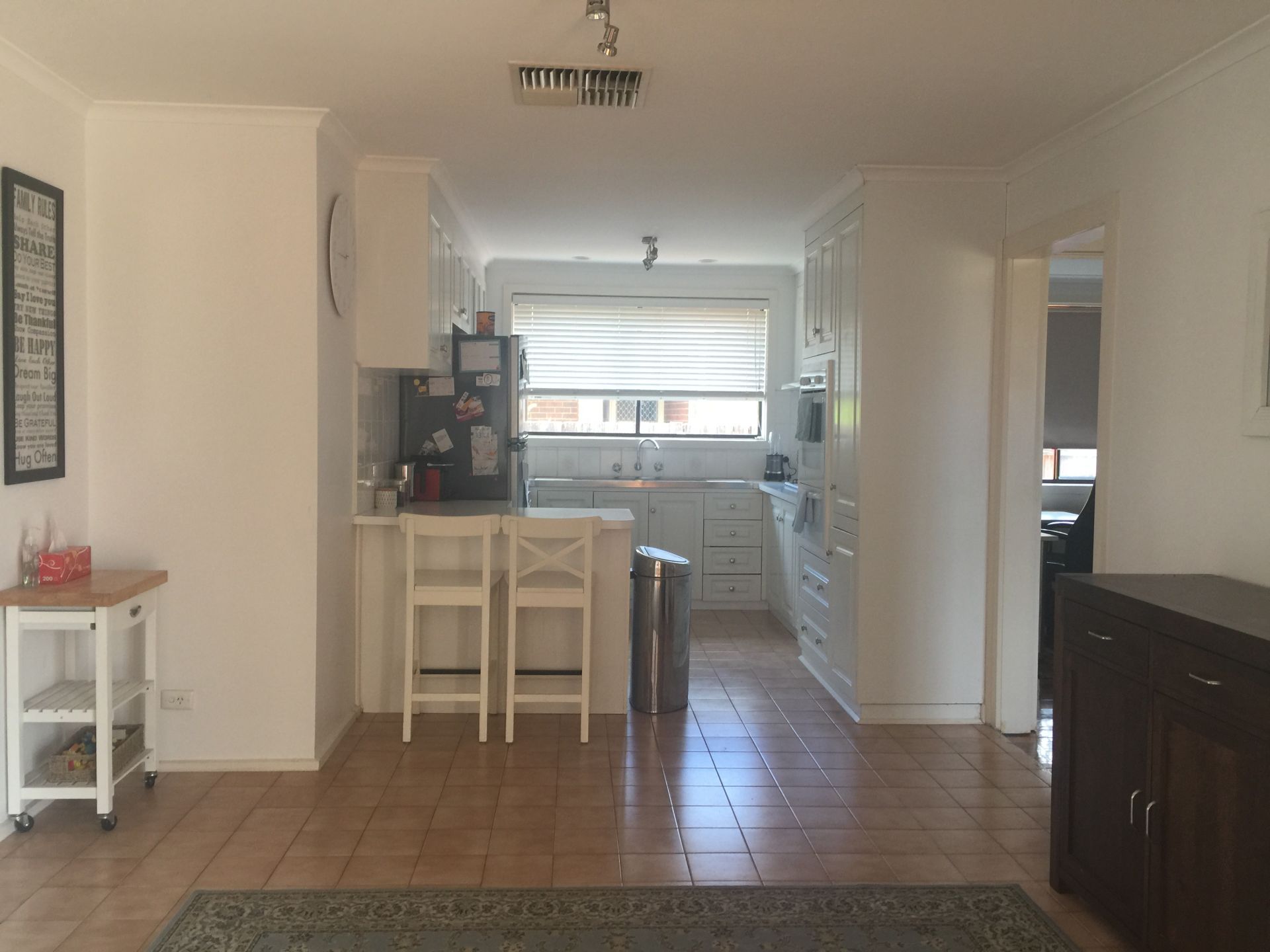 SPACIOUS 4 BEDROOM HOME IN A FANTASTIC LOCATION!