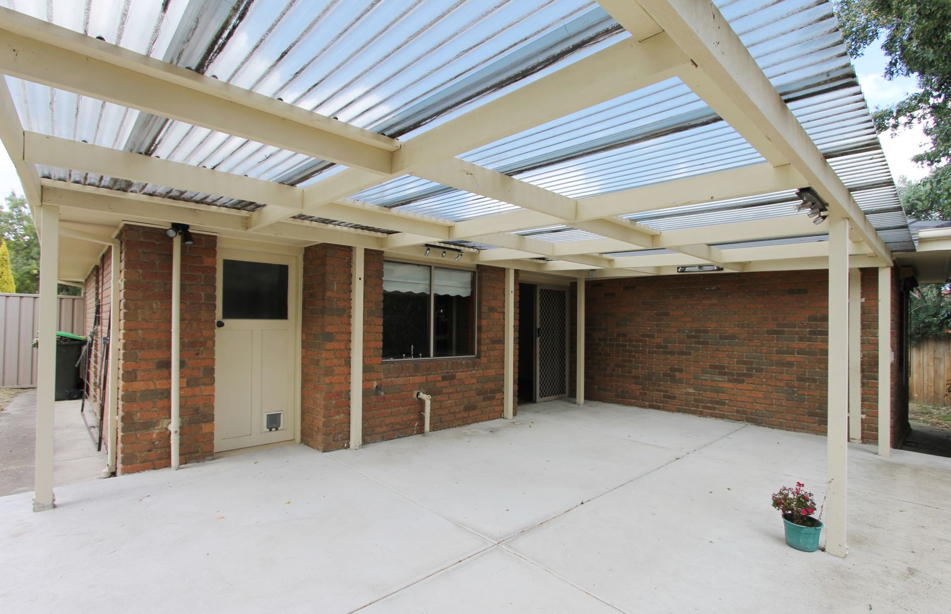 Real Estate For Lease 1 Orsett Court Mill Park , VIC