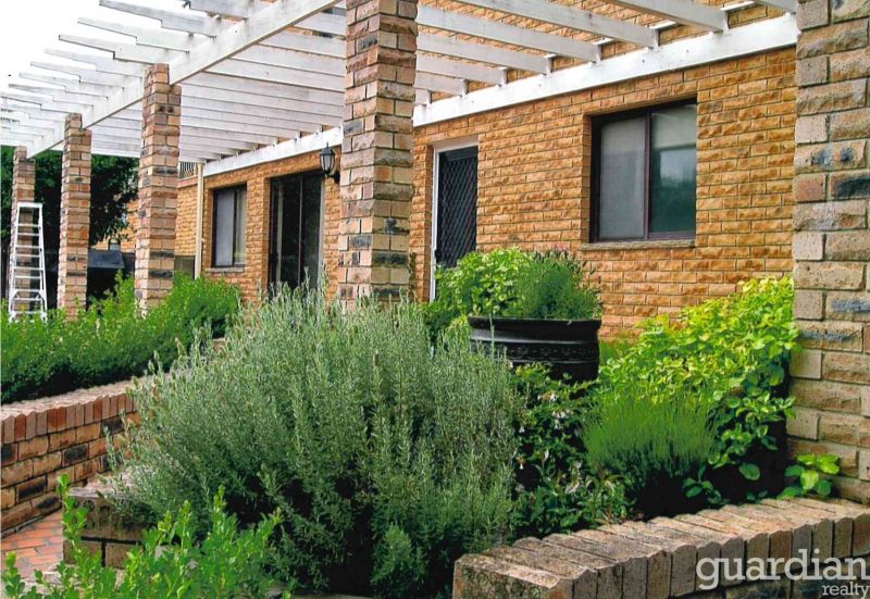 8b Taylors Road Dural NSW, Dural - Thumbnail 2