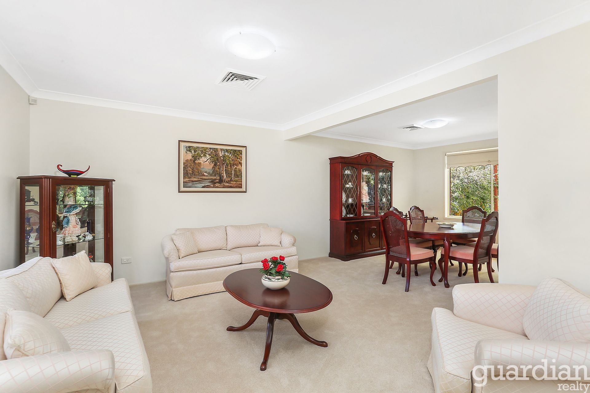 2 Erinleigh Court Kellyville NSW, Kellyville - Thumbnail 3