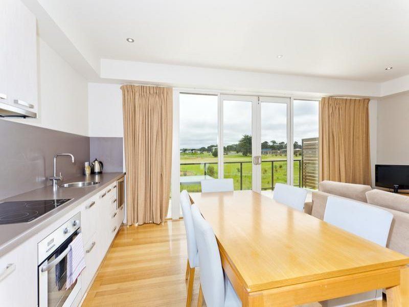 22/110 Tomara Drive BARWON HEADS VIC, Barwon Heads - Thumbnail 4
