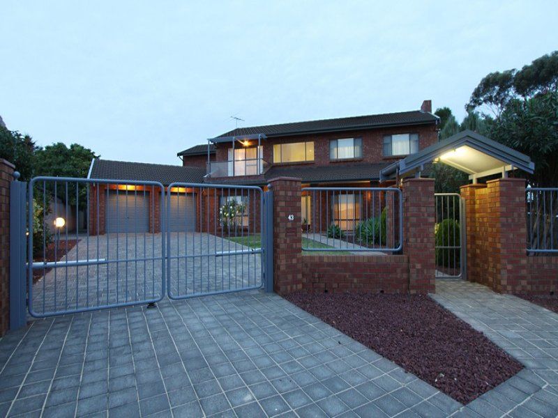 43 Pantowora Drive Hope Valley 5090