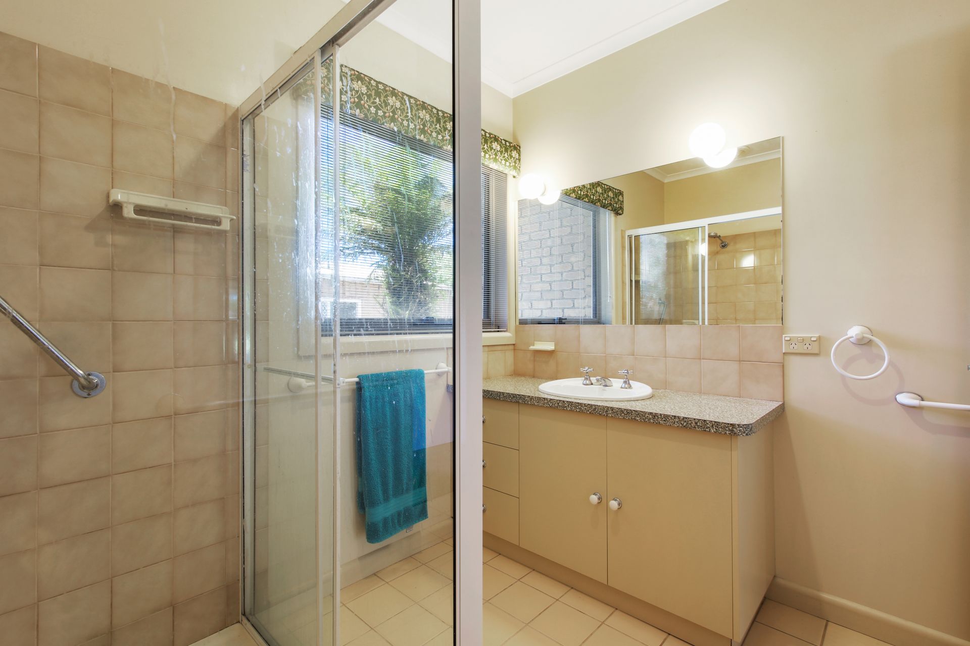 8 Colony Club Drive, Newlands Arm OBrien Real Estate