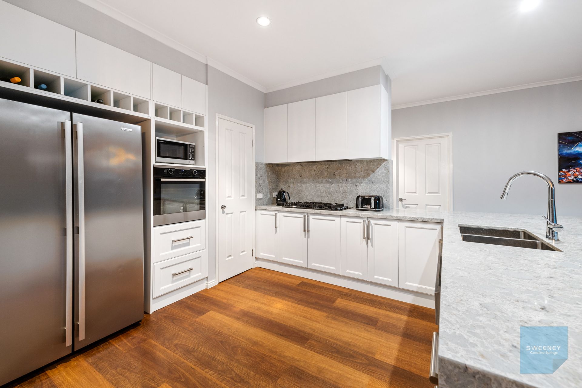81 The Parkway, Caroline Springs - Thumbnail 7