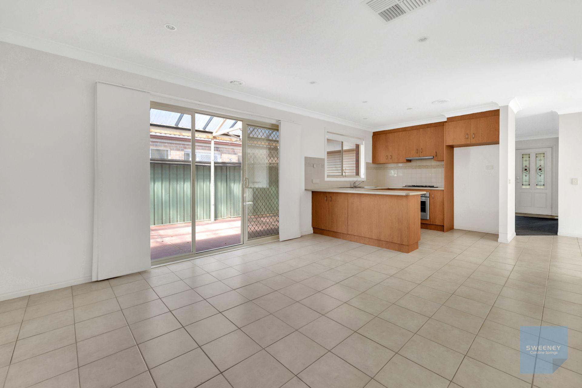 31 Kyneton Circuit, Caroline Springs - Thumbnail 5