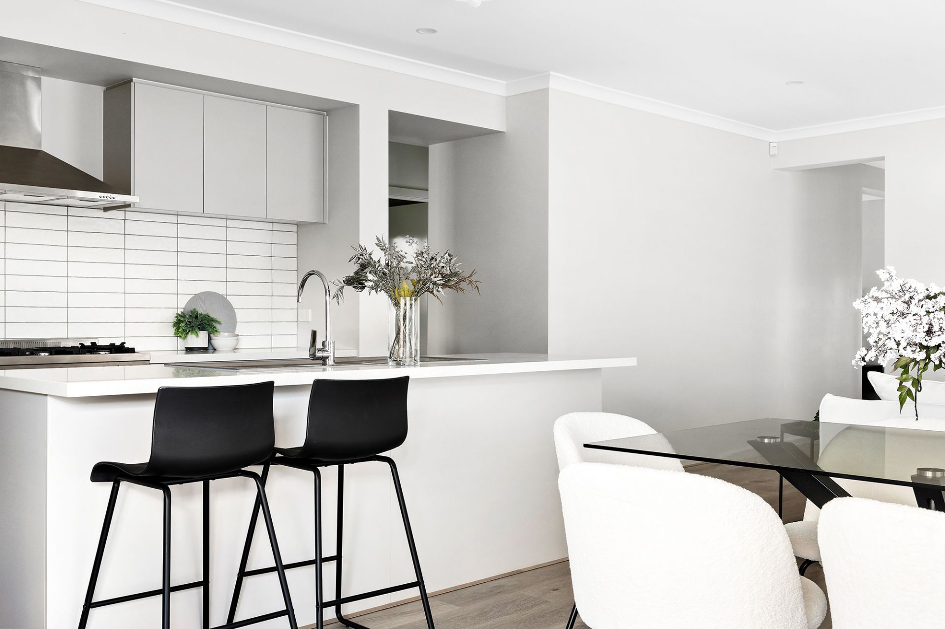 11 Basin Street, Fraser Rise - Thumbnail 8