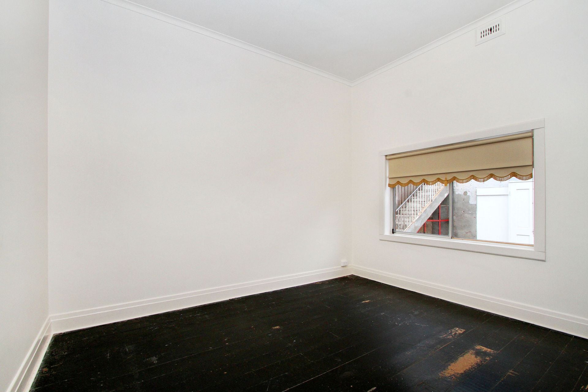 PRESTIGIOUS EDWARDIAN ON HIGH STREETS FINEST LOCATION