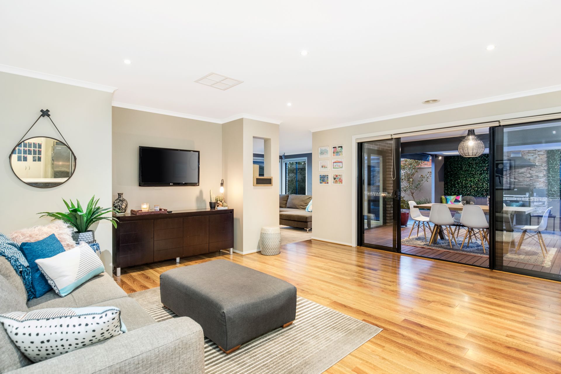 4 Market Terrace, Taylors Hill - Thumbnail 8