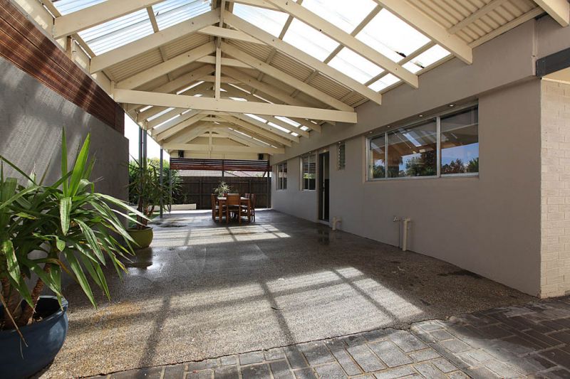 18 Fitzpatrick Drive, Altona Meadows - Thumbnail 4