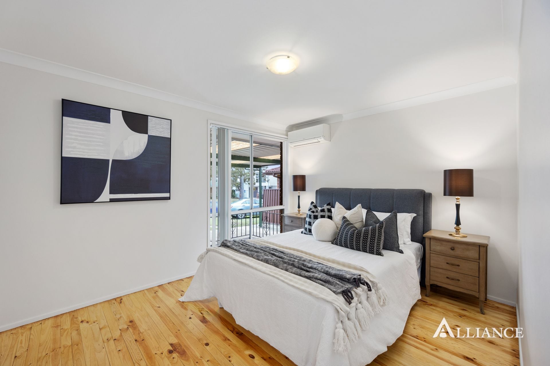 17 Eynham Road, Milperra NSW, Milperra - Thumbnail 5