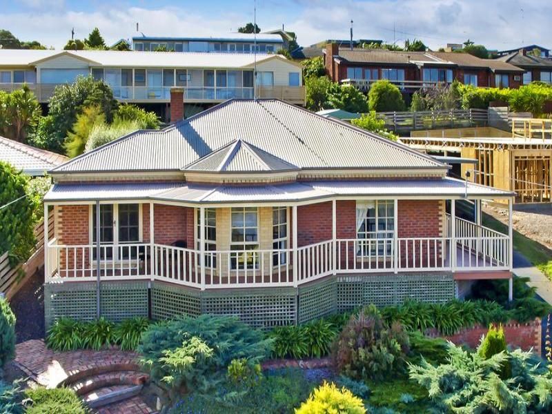 13 Riviera Crescent OCEAN GROVE VIC, Ocean Grove - Thumbnail 4