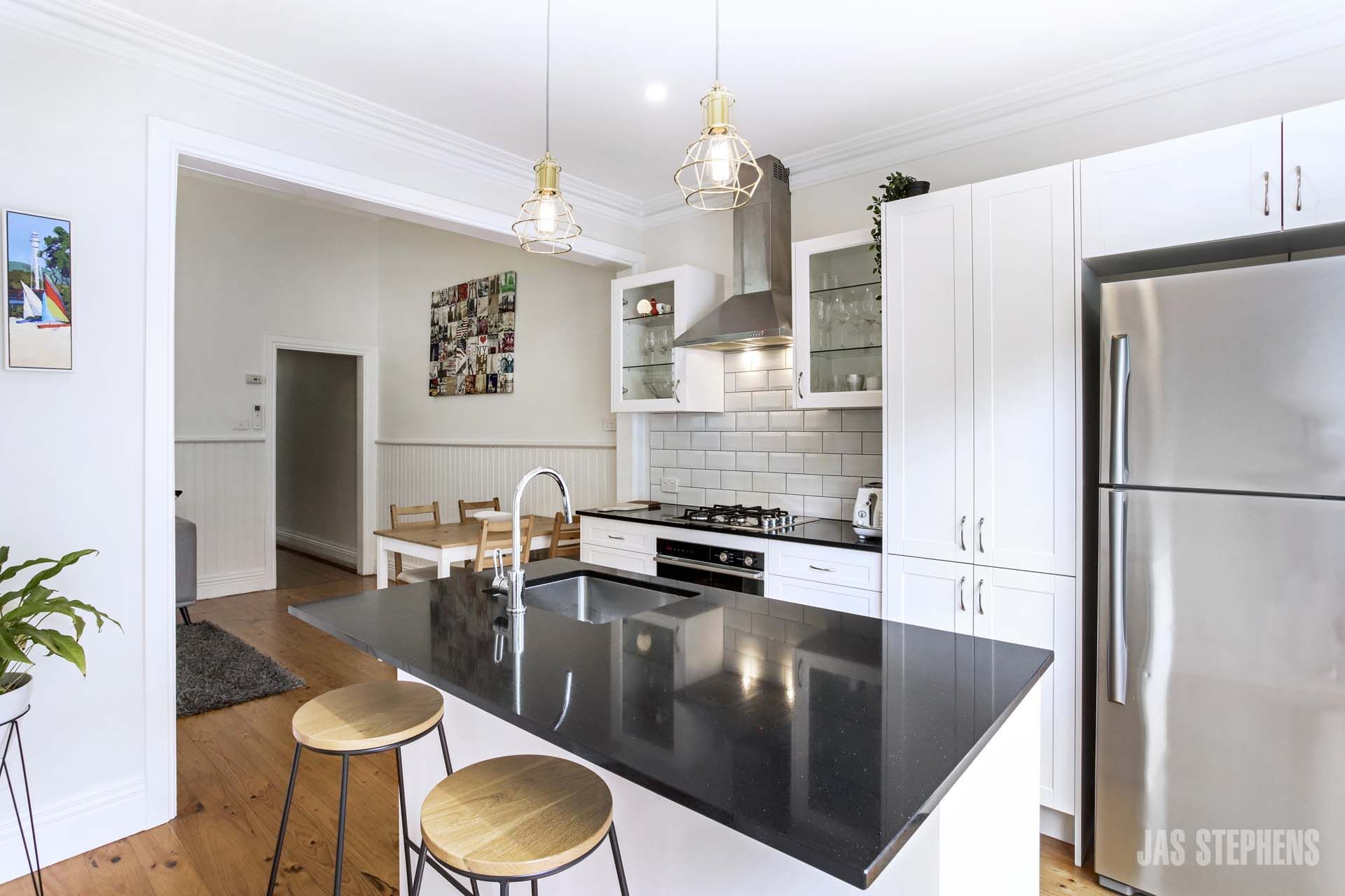 38 Newcastle Street Yarraville VIC, Yarraville - Thumbnail 5