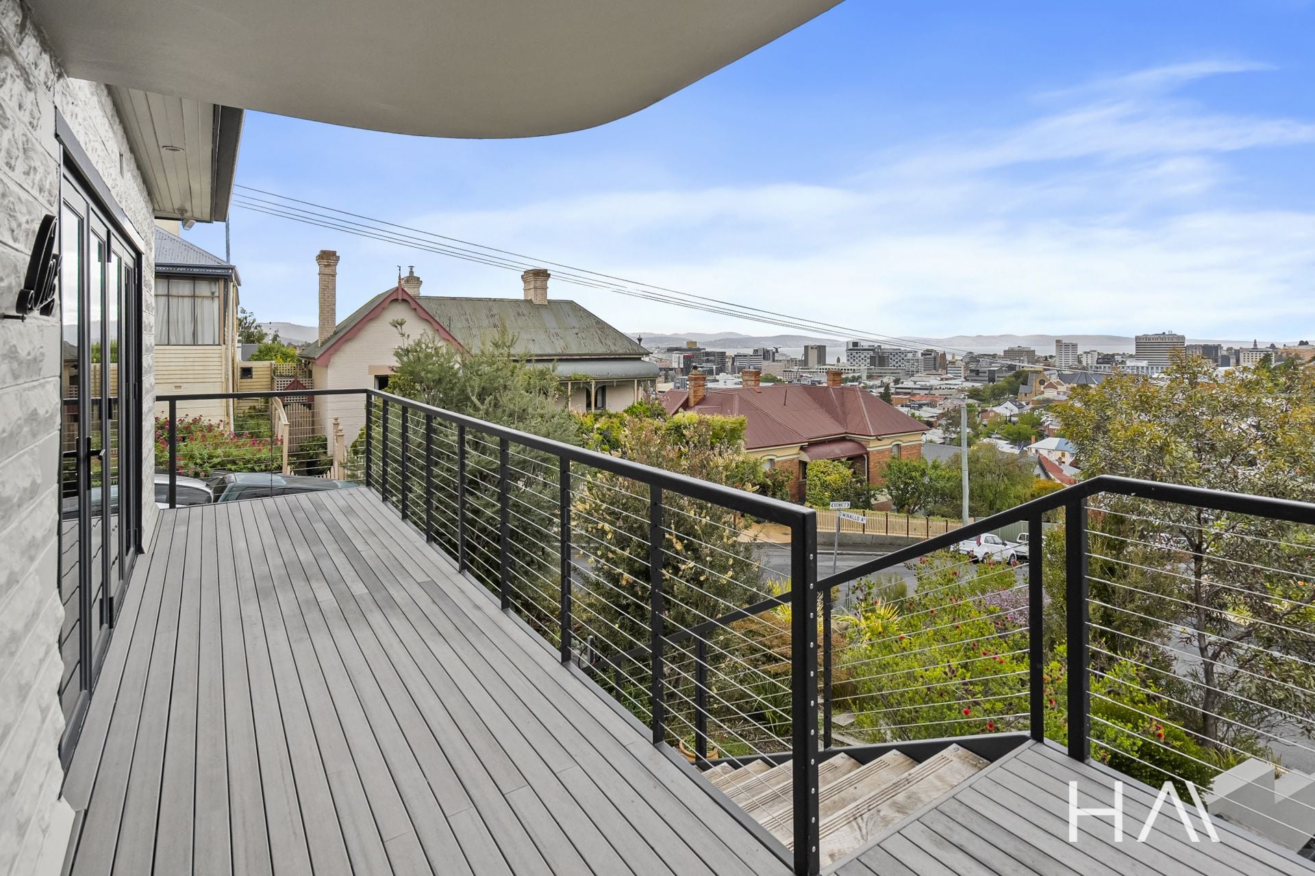 1 Minallo Avenue West Hobart, West Hobart - Thumbnail 4