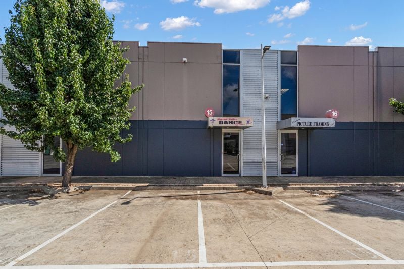 15/8 Oleander Drive, South Morang