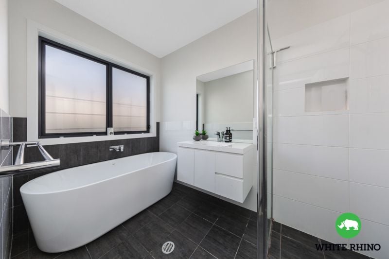 20 Henshaw Street, Googong White Rhino Property