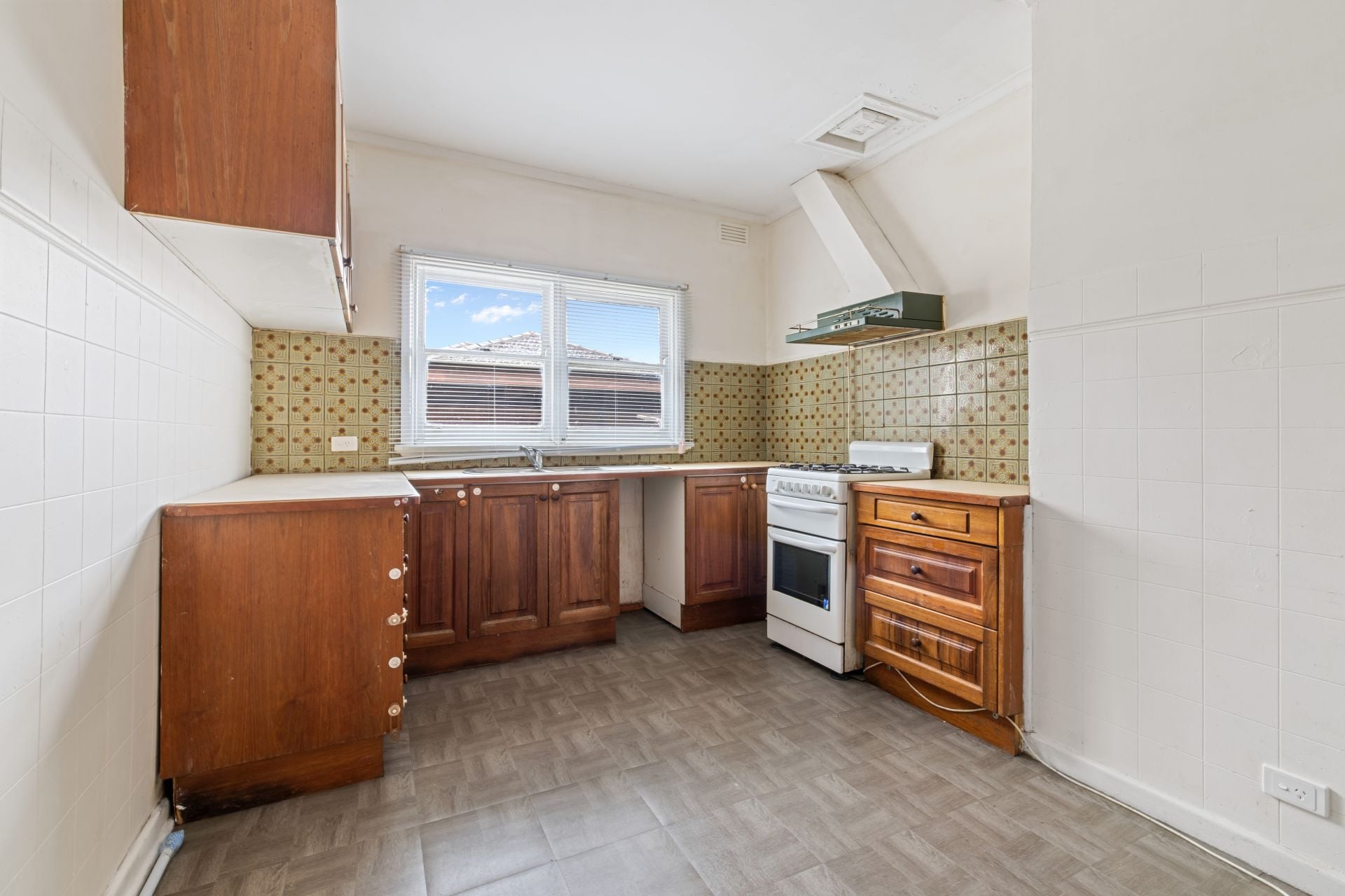 Spacious unit