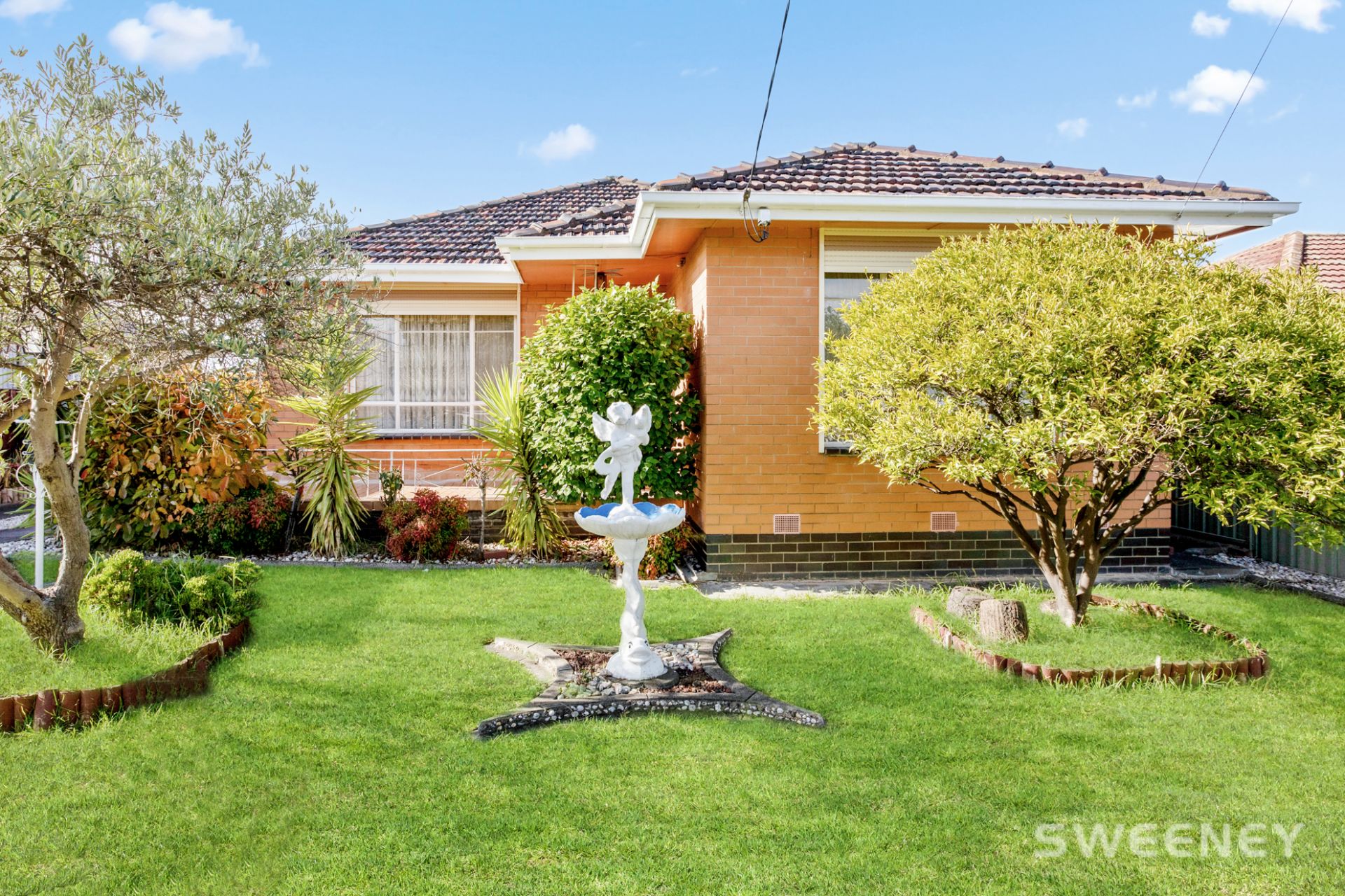 36 Rosala Avenue, Altona North - Thumbnail 2