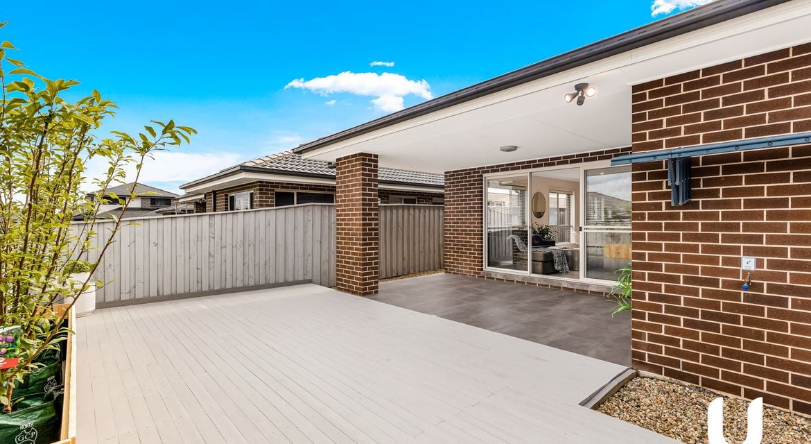 Colebee 16 Stapleton Avenue