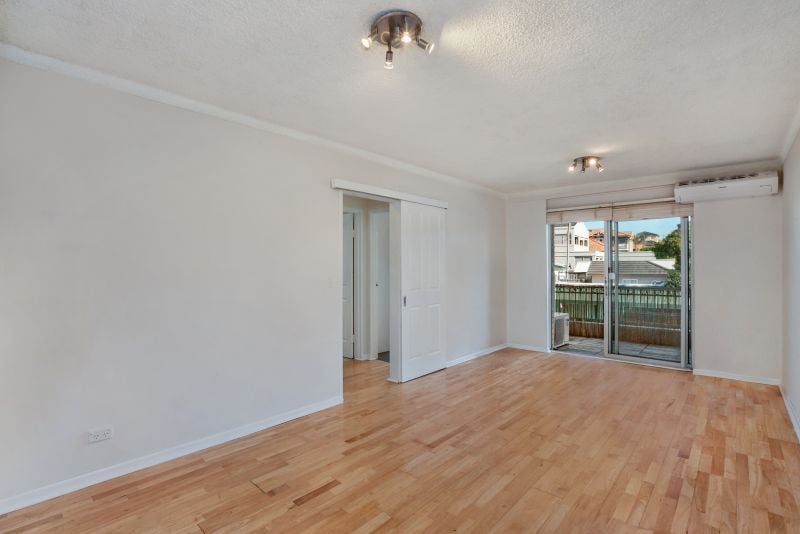 13/2 Evelyn Avenue, Concord