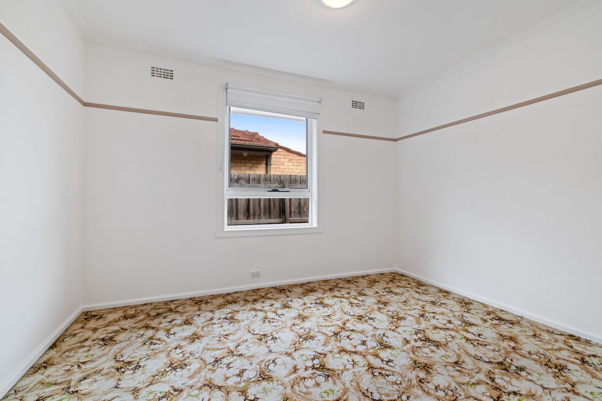 Spacious Home in Quiet Position