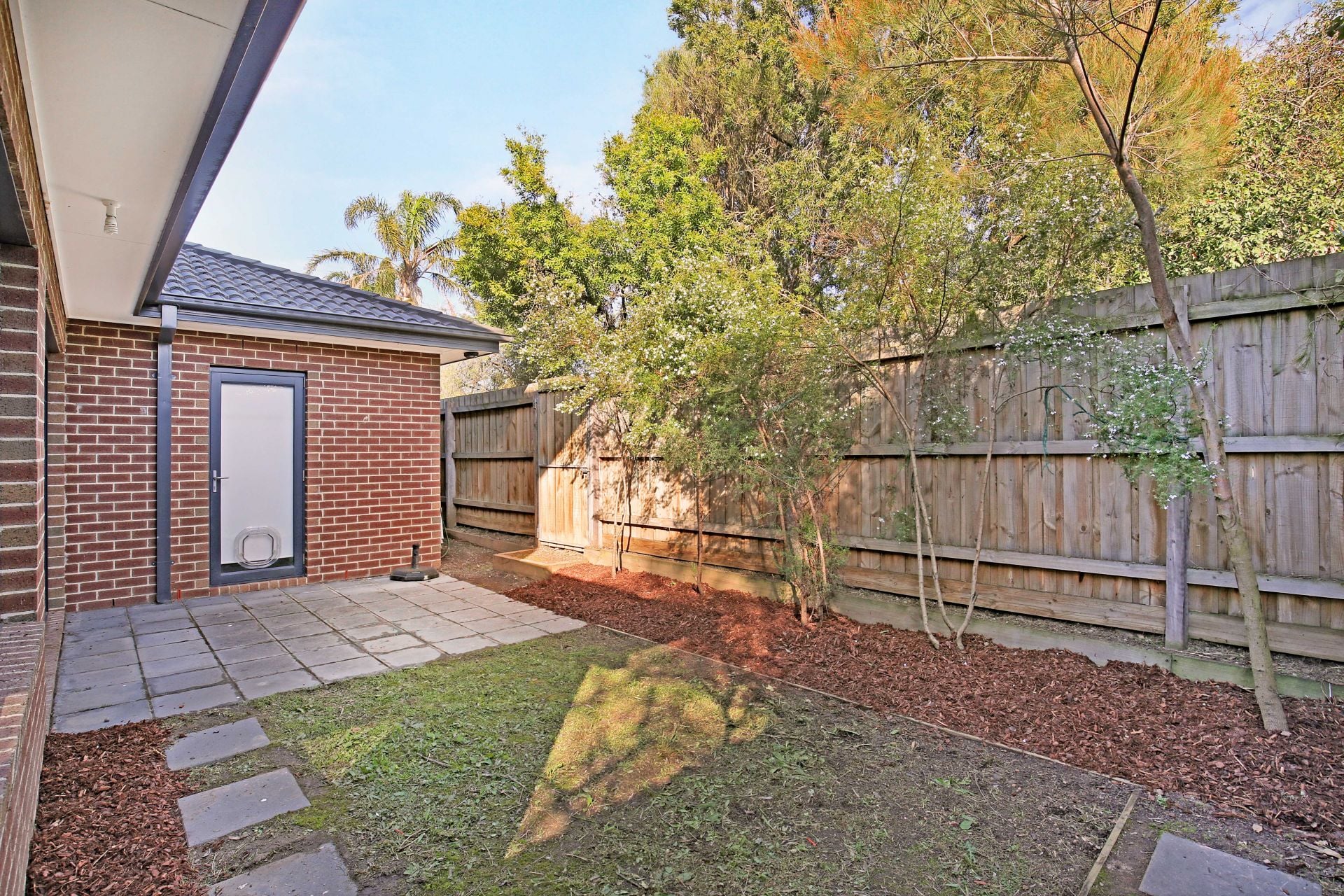 Immaculate, modern,  low maintenance and ready to call home!