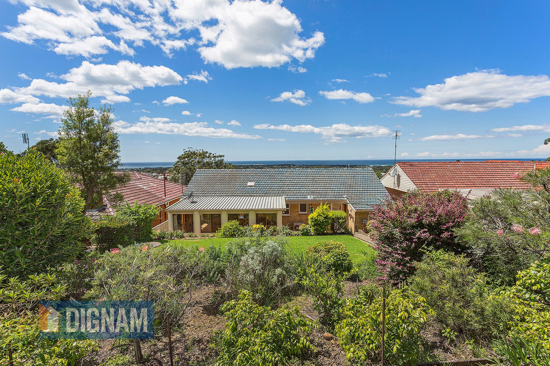 31 Cresting Avenue, Corrimal NSW