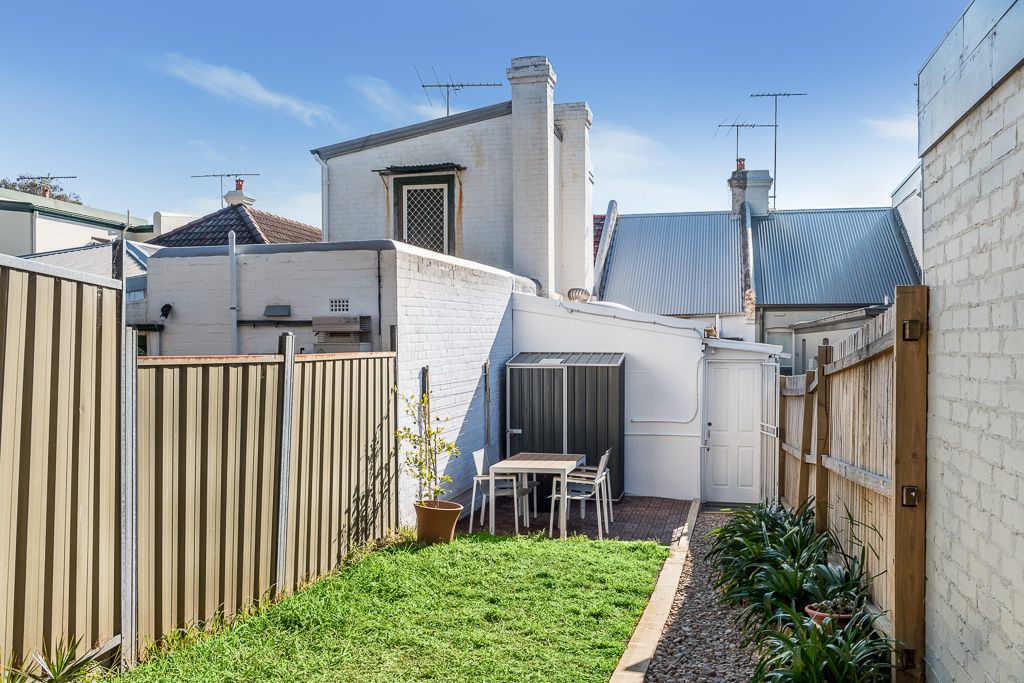 Fresh and Easycare Terrace Makes a Smart Lifestyle Choice