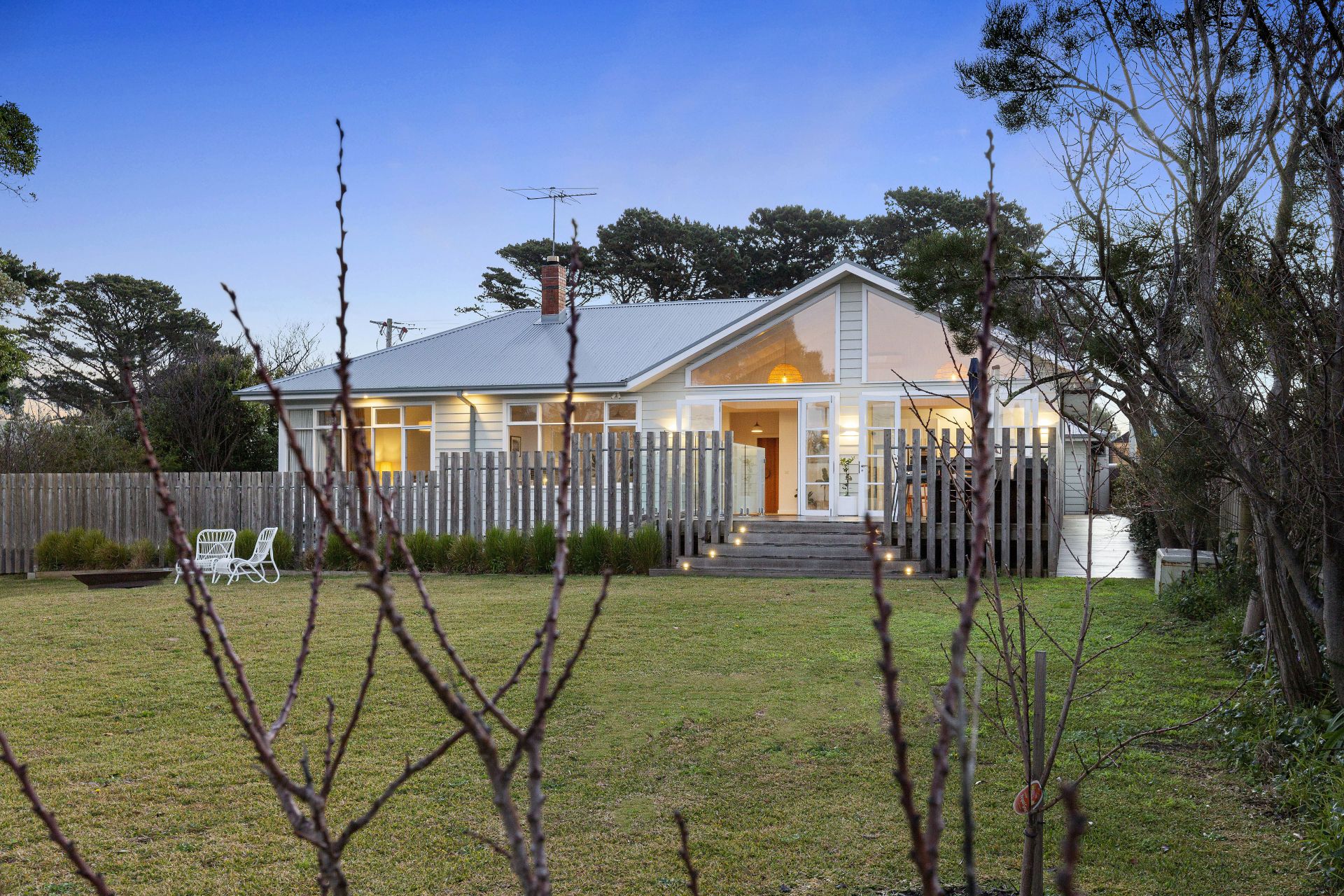 Kay & Burton 53 King Street, Flinders